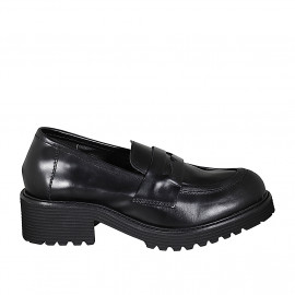 Mocassin pour femmes en cuir brossé noir talon 5 - Pointures disponibles:  45