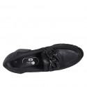 Mocassin pour femmes en cuir noir avec chaîne talon 6 - Pointures disponibles:  43, 45