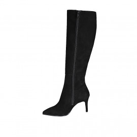 Woman's pointy boot in... 2