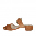 Sabot da donna con fibbia ed elastico in camoscio color cuoio tacco 3 - Misure disponibili: 32, 35, 42, 43, 44