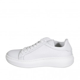 Chaussure à lacets pour femmes avec semelle amovible en cuir et tissu tressé blanc talon compensé 4 - Pointures disponibles:  42, 44 2