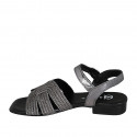 Sandale pour femmes en cuir et tissu corde gris avec courroie, strass et talon 2 - Pointures disponibles:  32, 35