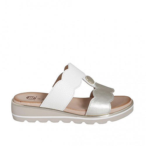 Woman's mule with elastic band and button in white and platinum leather wedge heel 3 - Available sizes:  35