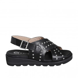Sandalo da donna in pelle nera con borchie zeppa 3 - Misure disponibili: 32, 33, 35