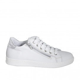 Woman's laced shoe with removable insole and zipper in white and silver laminated leather wedge heel 2 - Available sizes:  32, 33