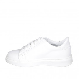 Zapato con cordones y plantilla extraible para mujer en piel blanca y estampada floreal violeta cuña 3 - Tallas disponibles:  32, 33, 35 2