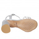 Sandale pour femmes en cuir lamé argent et rafia blanc avec courroie à la cheville et strass talon 7 - Pointures disponibles:  35, 42, 44, 45