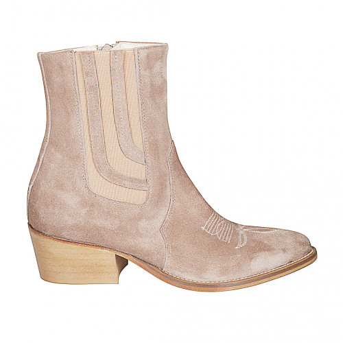 Stivaletto texano da donna con cerniera, elastico e punta ricamata in camoscio taupe tacco 5 - Misure disponibili: 32, 33, 44