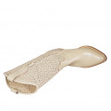 Botte texan pour femmes avec demi fermeture éclair en cuir et cuir perforé beige talon 5 - Pointures disponibles:  34, 45