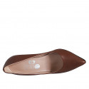 Woman's pointy pump in brown leather heel 7 - Available sizes:  32, 33, 35, 43, 45