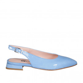 Woman's pointy slingback...