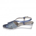 Sandale pour femmes en cuir narcée bleu gris et imprimé multicouleur talon compensé 5 - Pointures disponibles:  45, 46