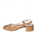 Slingback con punta tonda da donna in pelle color cuoio con accessorio tacco 4 - Misure disponibili: 32