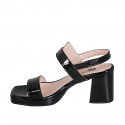 Sandalo da donna con plateau, fibbia ed elastico in vernice nera tacco 7 - Misure disponibili: 35, 43, 44