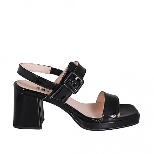 Woman's sandal with platform, elastic...