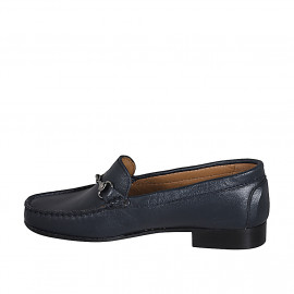 Mocasino con accesorio plateado para mujer en piel azul tacon 2 - Tallas disponibles:  35, 42, 45 2