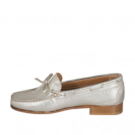 Mocassin pour femmes en cuir lamé platine avec noeud talon 2 - Pointures disponibles:  35, 42, 43 2