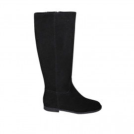 Stivale da donna liscio con cerniera e piccolo elastico in camoscio nero tacco 2 - Misure disponibili: 33, 34, 35, 42, 43, 44, 45, 46