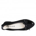 Ballerine à bout pointu avec noeud et bout droit pour femmes en daim et cuir verni noir talon 2 - Pointures disponibles:  32, 33, 34, 35, 42, 43, 45