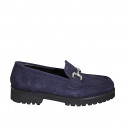 Mocasín para mujer con accesorio en gamuza azul con tacon 3 - Tallas disponibles:  32, 33, 34, 35, 42, 43, 44, 45, 46