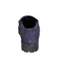 Mocassino da donna con accessorio in camoscio blu con tacco 3 - Misure disponibili: 32, 33, 34, 35, 42, 43, 44, 45, 46