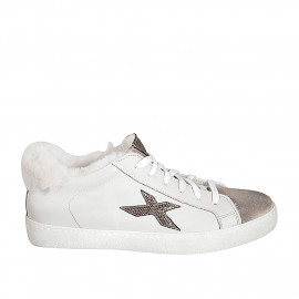 Sneaker stringata da donna con plantare estraibile in pelle bianca e camoscio marrone con fodera in pelliccia zeppa 3 - Misure disponibili: 42, 43, 44, 45, 46