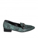 Mocasin à bout pointu pour femmes avec accessoire en daim vert et cuir verni noir talon 3 - Pointures disponibles:  32, 33, 34, 35, 42, 43, 44, 45, 46