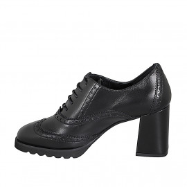 Zapato Oxford con cordones para mujer en piel negra con punta de ala y tacon 7 - Tallas disponibles:  32, 34, 35, 42, 43, 44, 45, 46 2