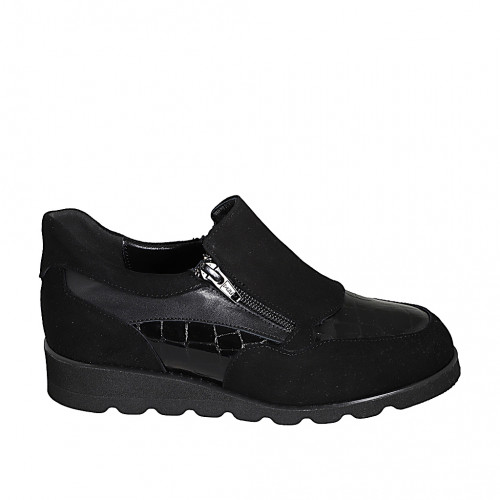Sneaker accollata da donna con cerniere e plantare estraibile in camoscio nero e vernice stampata zeppa 3 - Misure disponibili: 33, 34, 35, 42, 43, 44, 45, 46