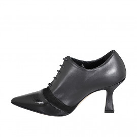 Chaussure à lacets avec bout pointu en cuir, daim et cuir verni noir talon 7 - Pointures disponibles:  31, 32, 33, 34, 35, 42, 43, 44, 45 2