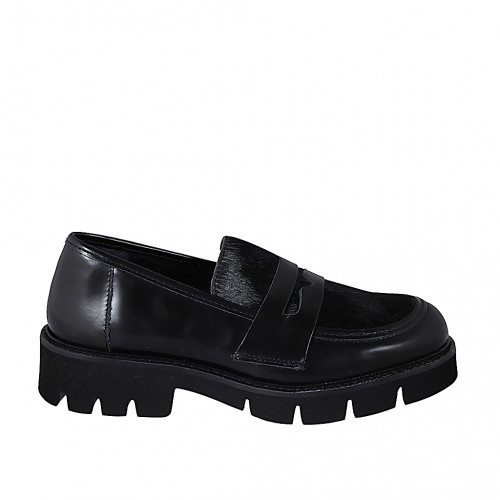 Mocassin pour femmes en cuir brossé noir et fourrure noir talon 3 - Pointures disponibles:  32, 33, 34, 35, 42, 43, 44, 45, 46