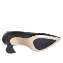 Escarpin à bout pointu a V pour femmes en cuir verni noir avec talon 7 - Pointures disponibles:  32, 33, 34, 35, 42, 43, 44, 45