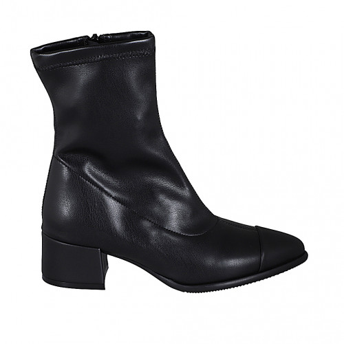Stivaletto a punta da donna in pelle e pelle elasticizzata nera con cerniera e puntale tacco 5 - Misure disponibili: 35, 43, 45