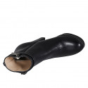 Bottine pour femme avec plateau, fermeture éclair et bride en cuir noir talon 11 - Pointures disponibles:  31, 32, 34, 35, 42, 43, 44