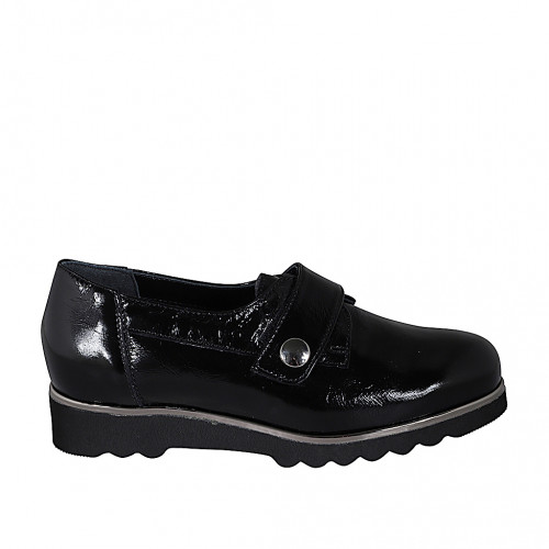 Scarpa accollata da donna con velcro e plantare estraibile in vernice nera zeppa 3 - Misure disponibili: 32, 33, 34, 35, 42, 43, 44, 46