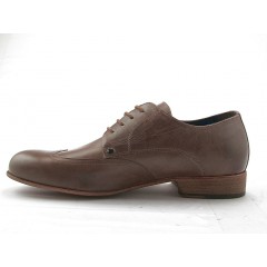 Men's derby shoe with laces and wingtip decorations in taupe leather - Available sizes:  47, 52 2