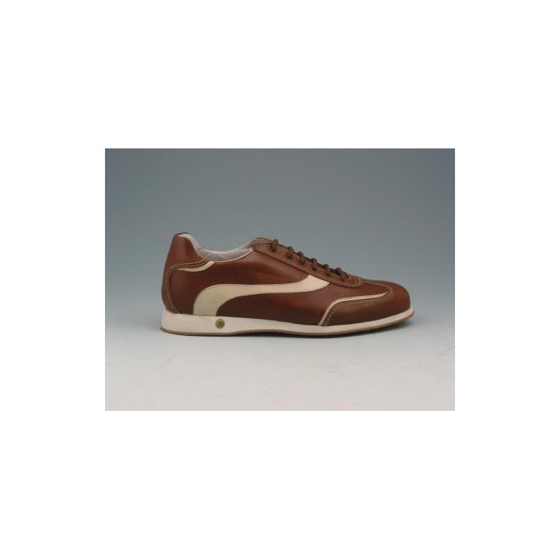 Stringata sportiva pelle cuoio e riporti beige -  