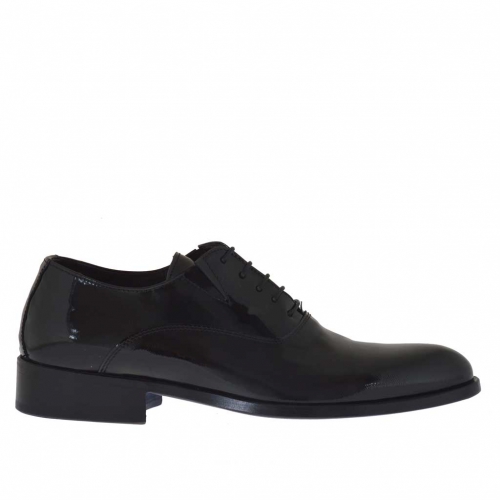 Elegant men's oxford shoes with laces in black patent leather - Available sizes:  36, 37, 48, 50