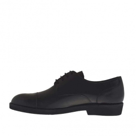 Elegant men's derby shoe with captoe and laces in black leather - Available sizes:  36 2