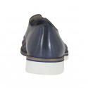 Scarpa derby da uomo stringata e traforata in pelle blu - Misure disponibili: 37, 50