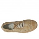 Scarpa casual stringata da uomo modello derby con lavorazione brogue in pelle taupe - Misure disponibili: 47, 48