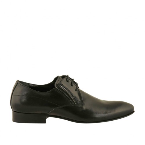 Scarpa derby elegante da uomo stringata con elastici a forma affusolata in pelle liscia nera - Misure disponibili: 36, 50
