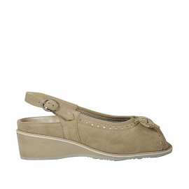 Sandale pour femmes avec noeud et semelle interieur amovible en daim beige talon compensé 4 - Pointures disponibles:  43