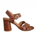 Sandalia para mujer con cinturon en piel imprimida cognac tacon 7 - Tallas disponibles:  42