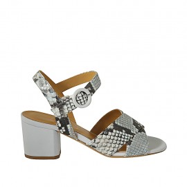 Sandalia para mujer con cinturon en piel imprimida azul claro y negro tacon 5 - Tallas disponibles:  42, 45