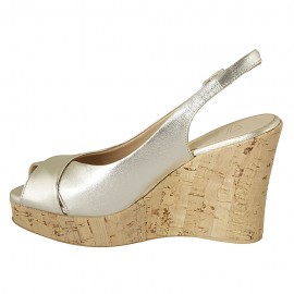 Sandalo da donna in pelle laminata platino zeppa 10 - Misure disponibili: 42 2