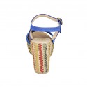 Sandale en daim et cuir lamé bleuet et tissu multicouleur avec courroie, plateforme et talon compensé 9 - Pointures disponibles:  44