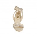 Sandale pour femmes avec boucles et plateforme en daim beige et taupe et cuir nue talon 10 - Pointures disponibles:  42