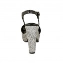 Damensandale mit Plateau und Riem aus schwarzem Leder und grauem Stoff Absatz 12 - Verfügbare Größen:  32, 33, 34, 42, 43, 44