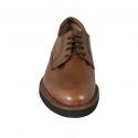 Scarpa derby con stringhe da uomo in pelle liscia color cuoio - Misure disponibili: 46